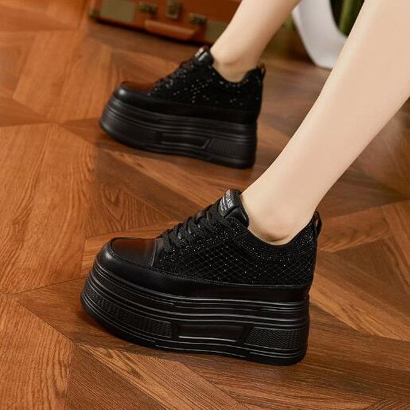 Luksusowe sneakersy na platfor – Crystal Mesh Fabric recenzja i cena