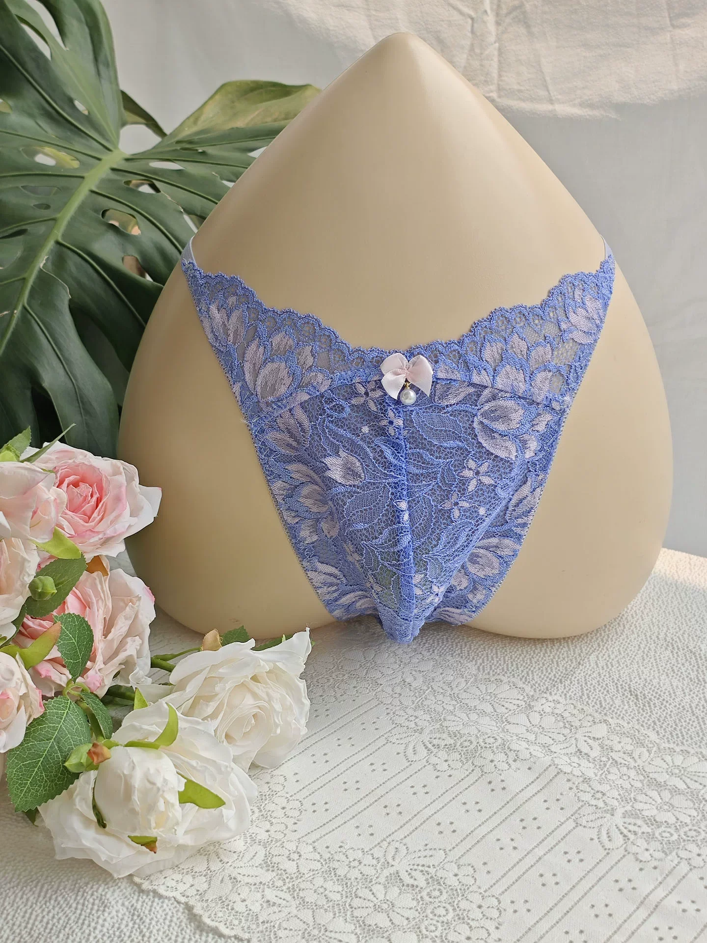 Czarne koronkowe męskie slipy  – Embroidery Embellishments recenzja i cena