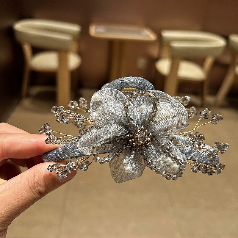 Eleganckie koreańskie akcesori – Crystal Mesh Fabric recenzja i cena